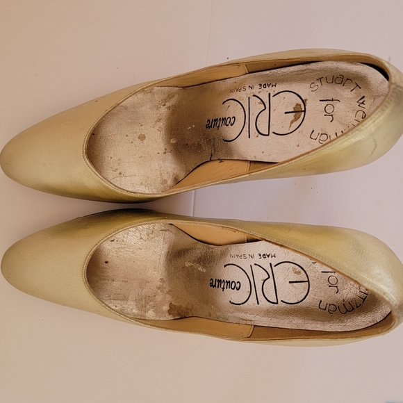 Loretta lynn double signed stage shoes with coa also signed by her. - Picture 8 of 9